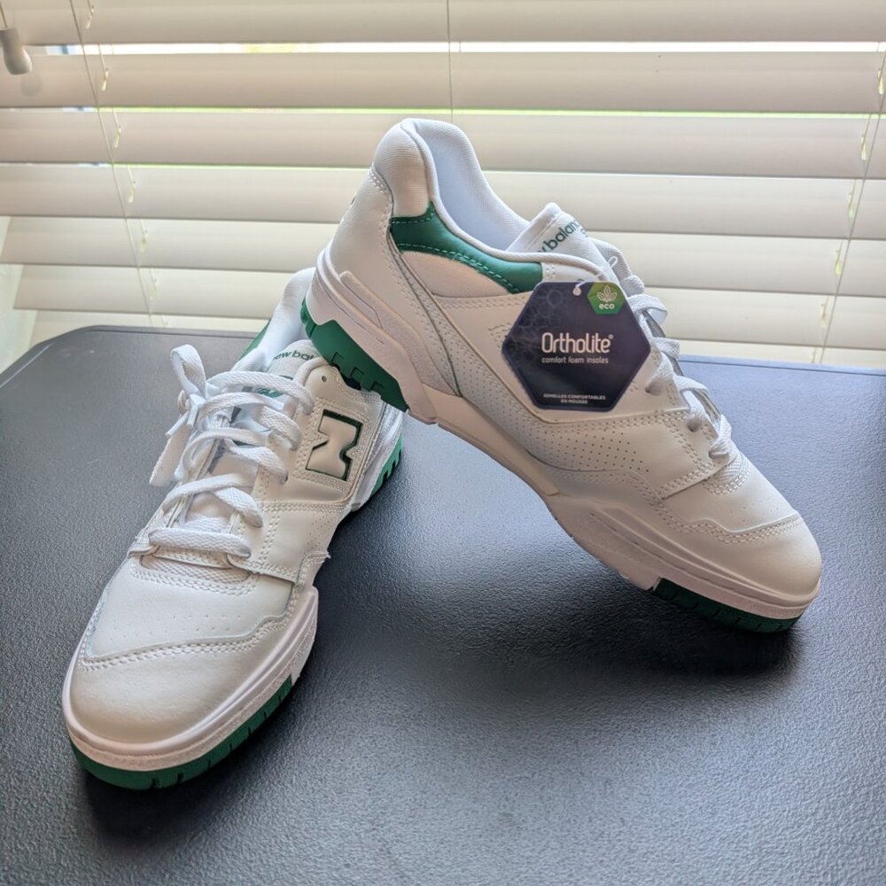 NEW BALANCE MEN 550 BB550SWB WHITE GREEN Size 9
